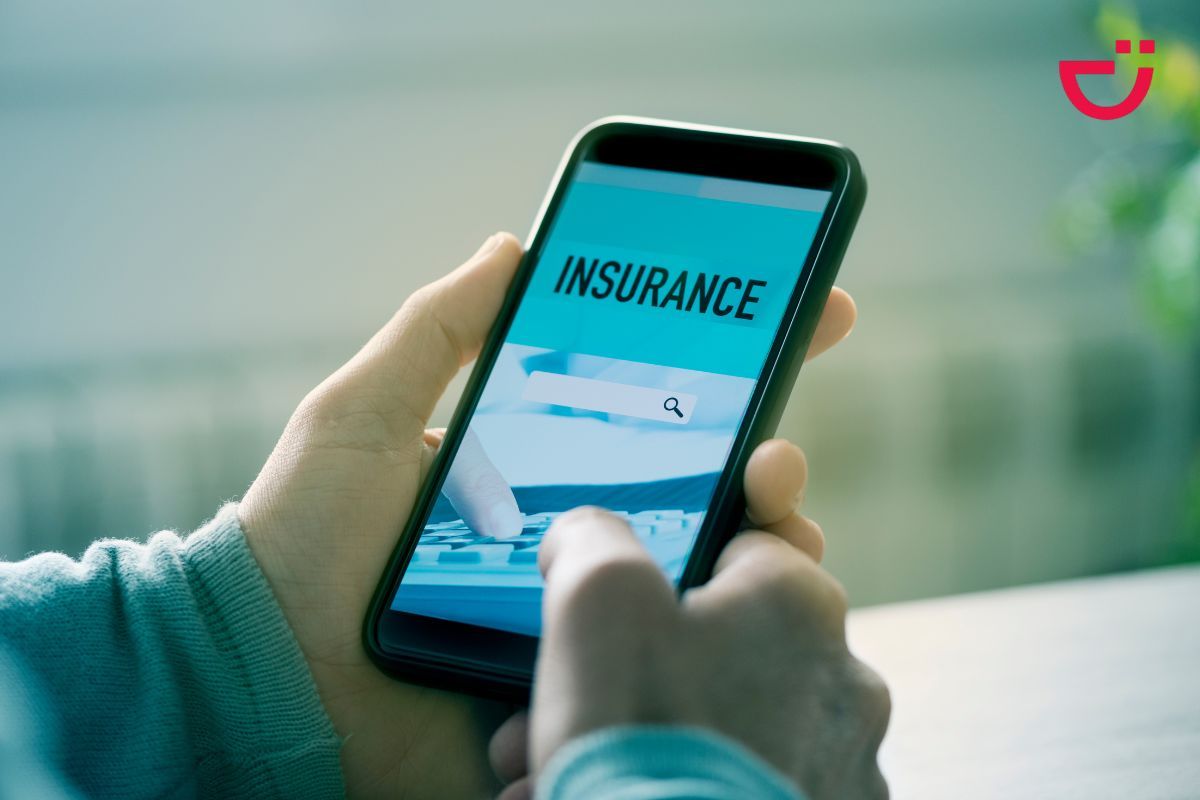 Checking an insurance policy after buying it online